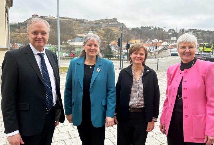 2023-02-14-1-1536x1152