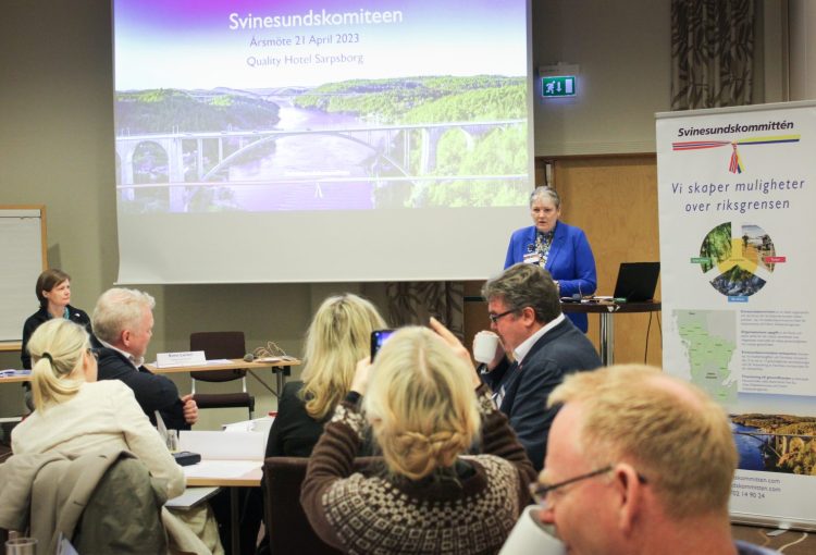 styrelsen-och-linda-engsmyr